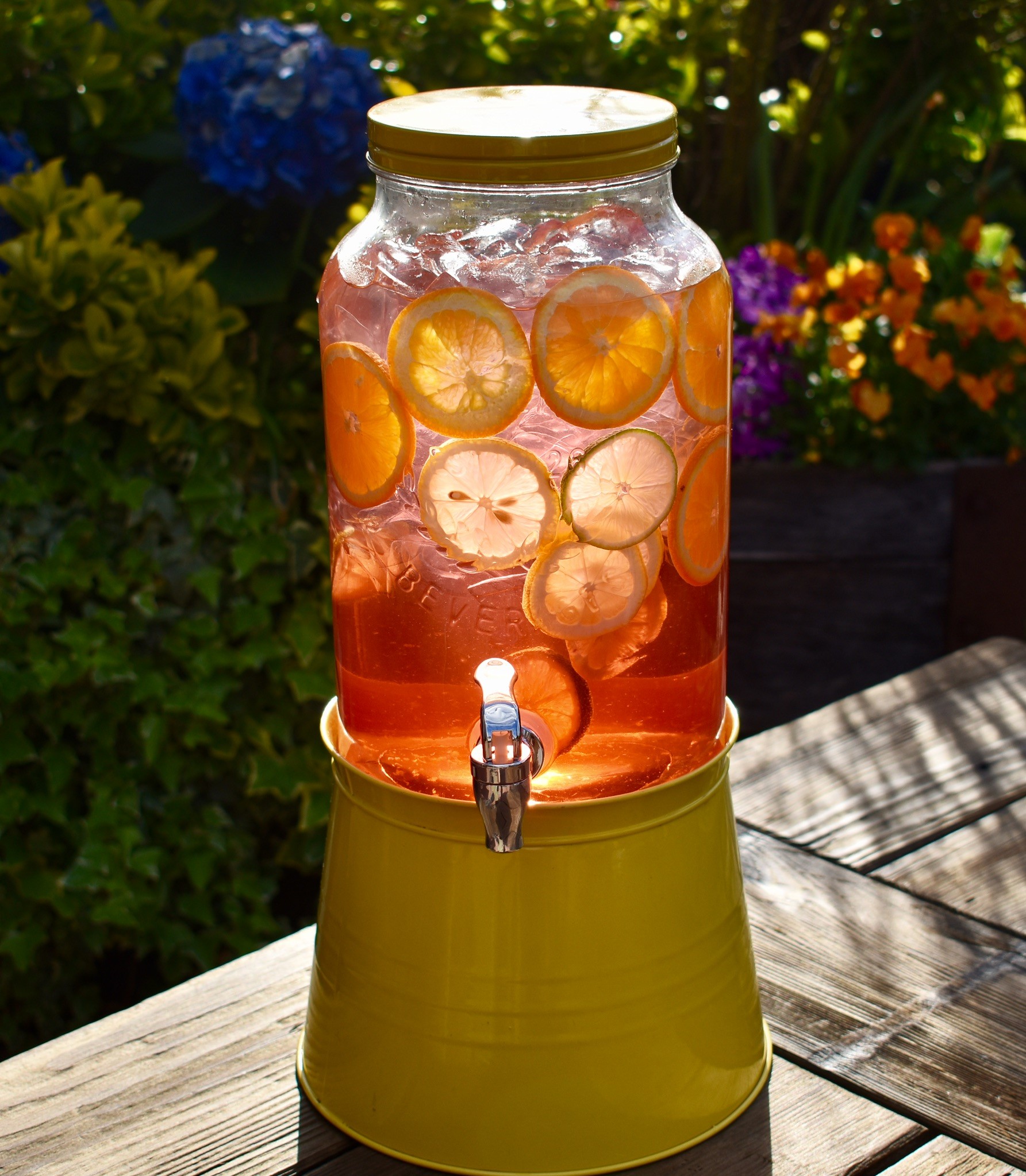 White Dog Wayne Offers New Large Shareable Summer Cocktails