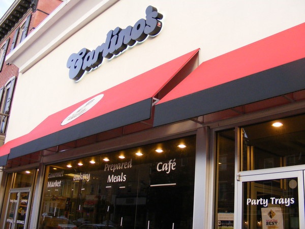 Carlino’s Market Celebrates 10th Anniversary in West Chester