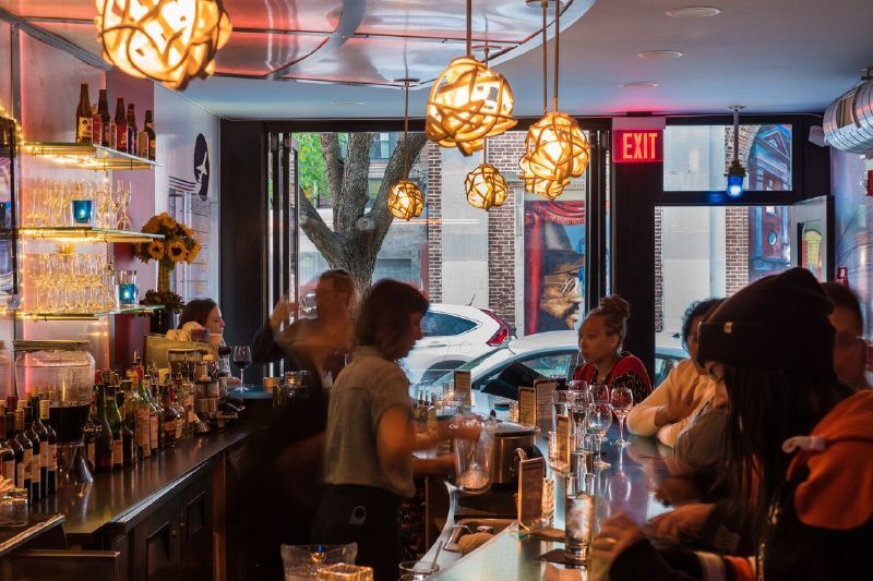 Jet Wine Bar Toasts to Seven Years with Week-Long Celebration