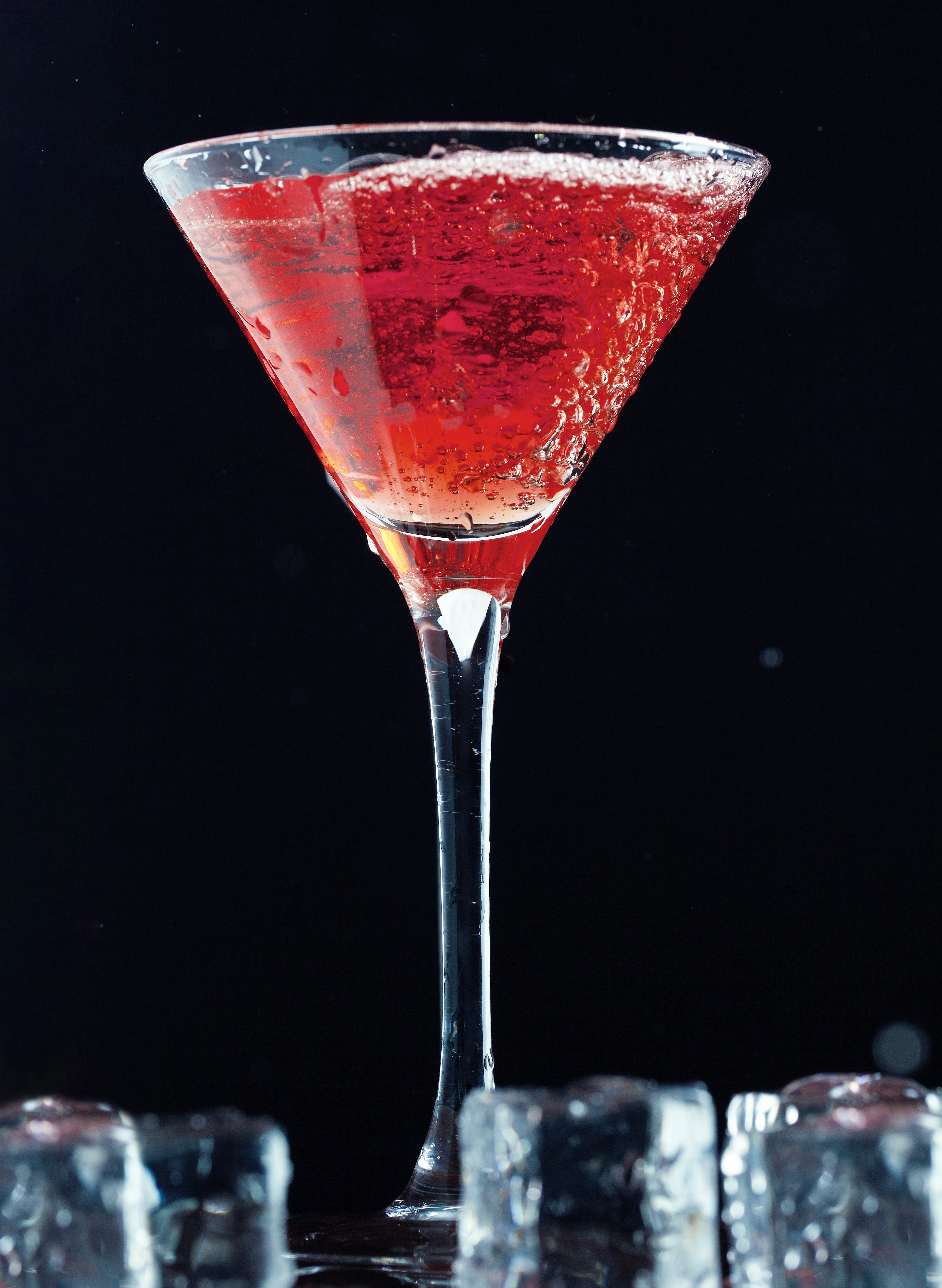 Cocktail Recipes Guaranteed to Make Your Holidays Happier