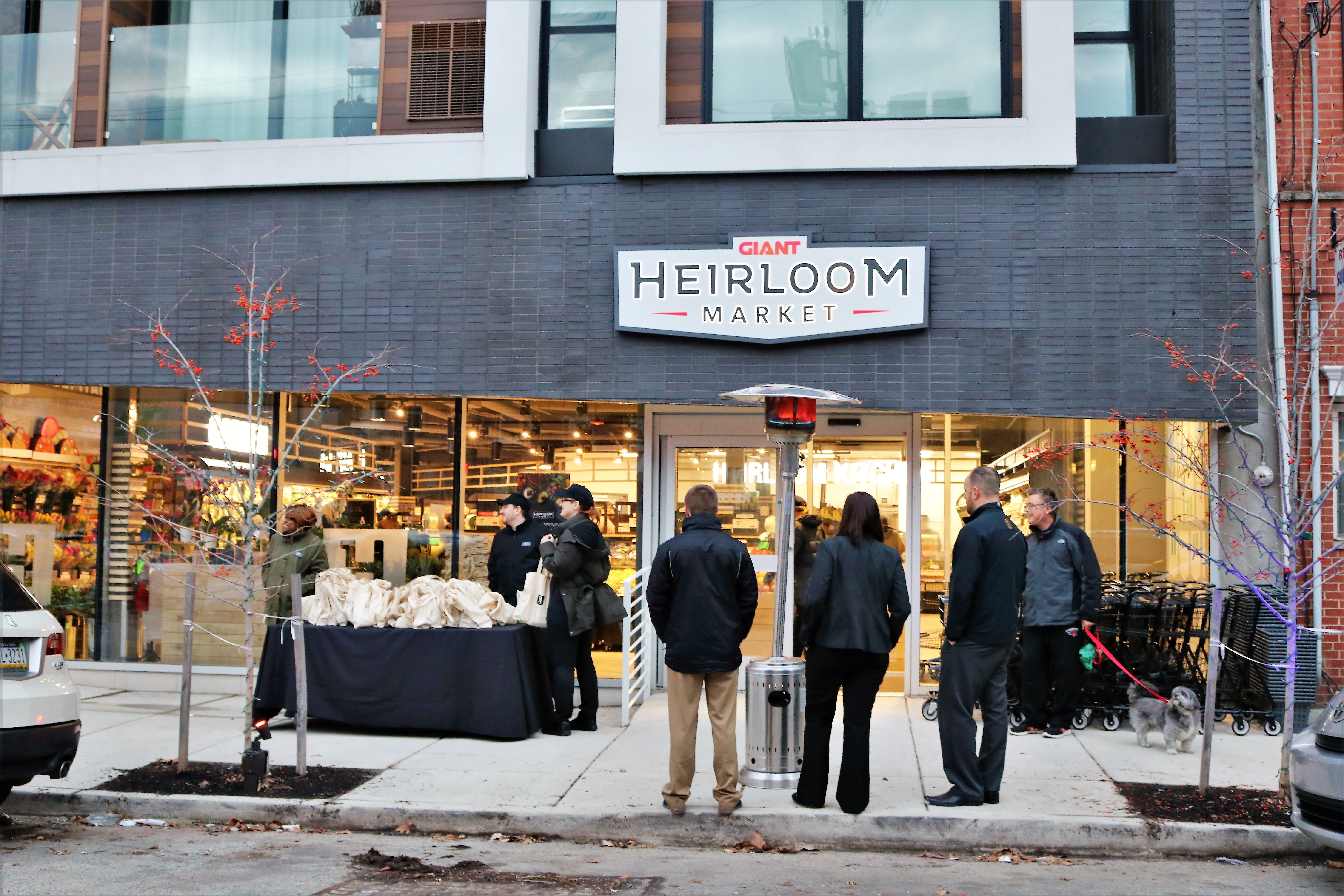 GIANT Heirloom Market Grand Opening