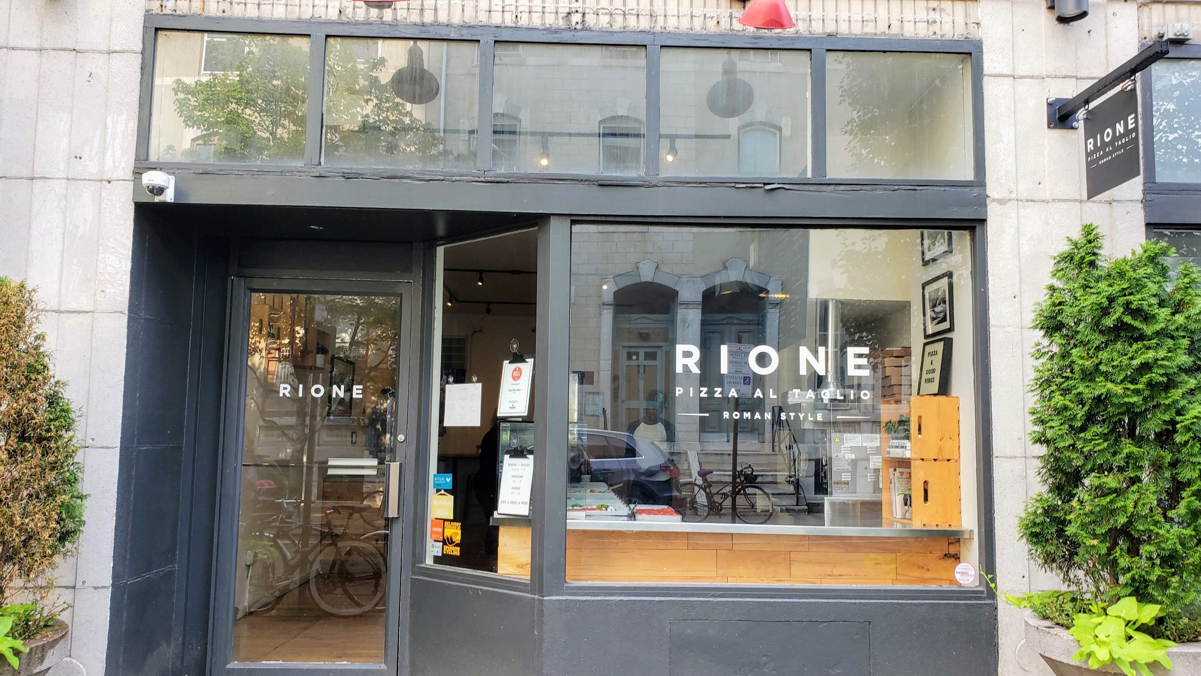 Roman-Style Pizza in Philadelphia at Rione