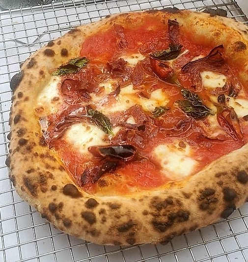 Chef Joe Cicala’s Neapolitan  Pizzas are Popping Up