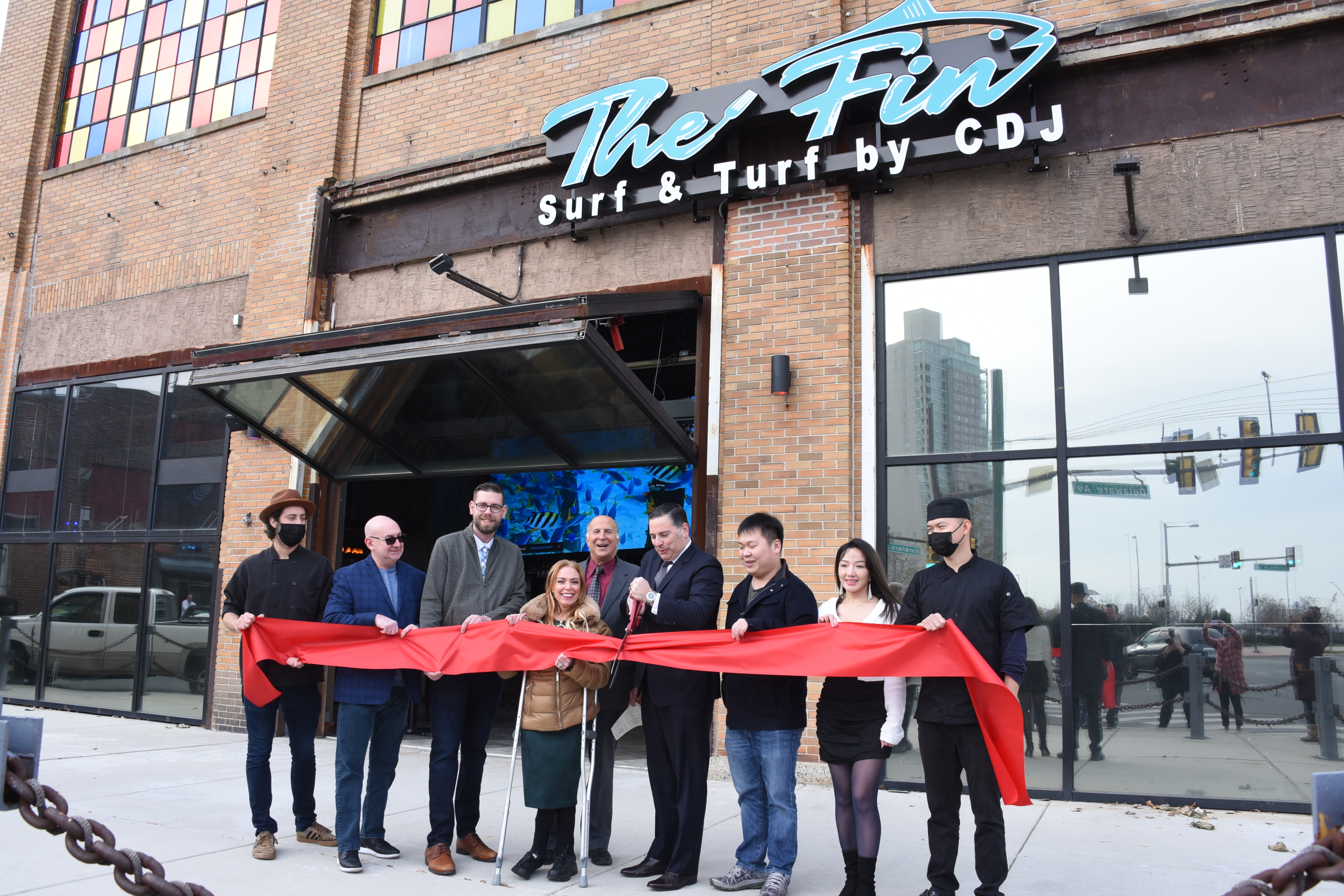 The Fin, New Surf & Turf Restaurant, Opens in Fishtown