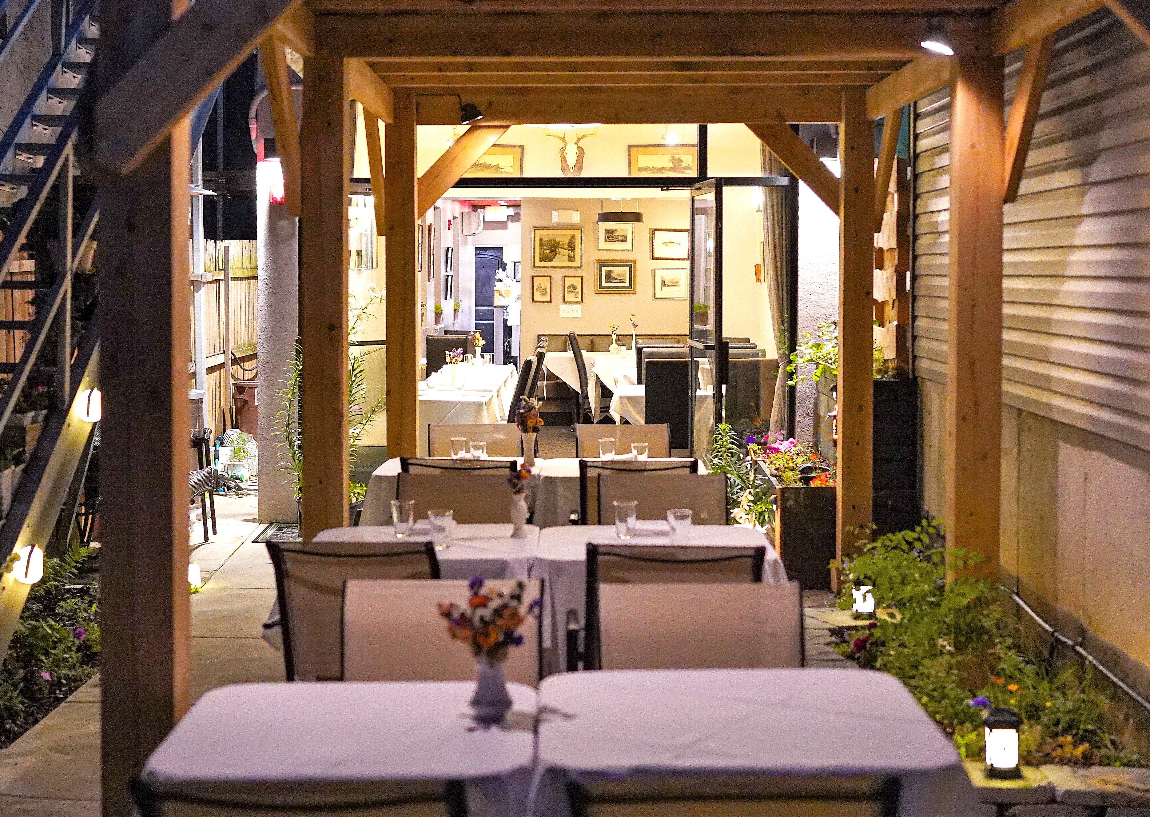 Fishtown’s Elwood Finally Opens Patio Area for Outdoor Dining After Six Years of Permit and Zoning Issues