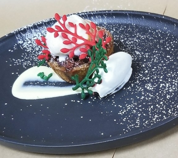 Bank & Bourbon’s December Dessert of the Month: The Philly Pecan Pie