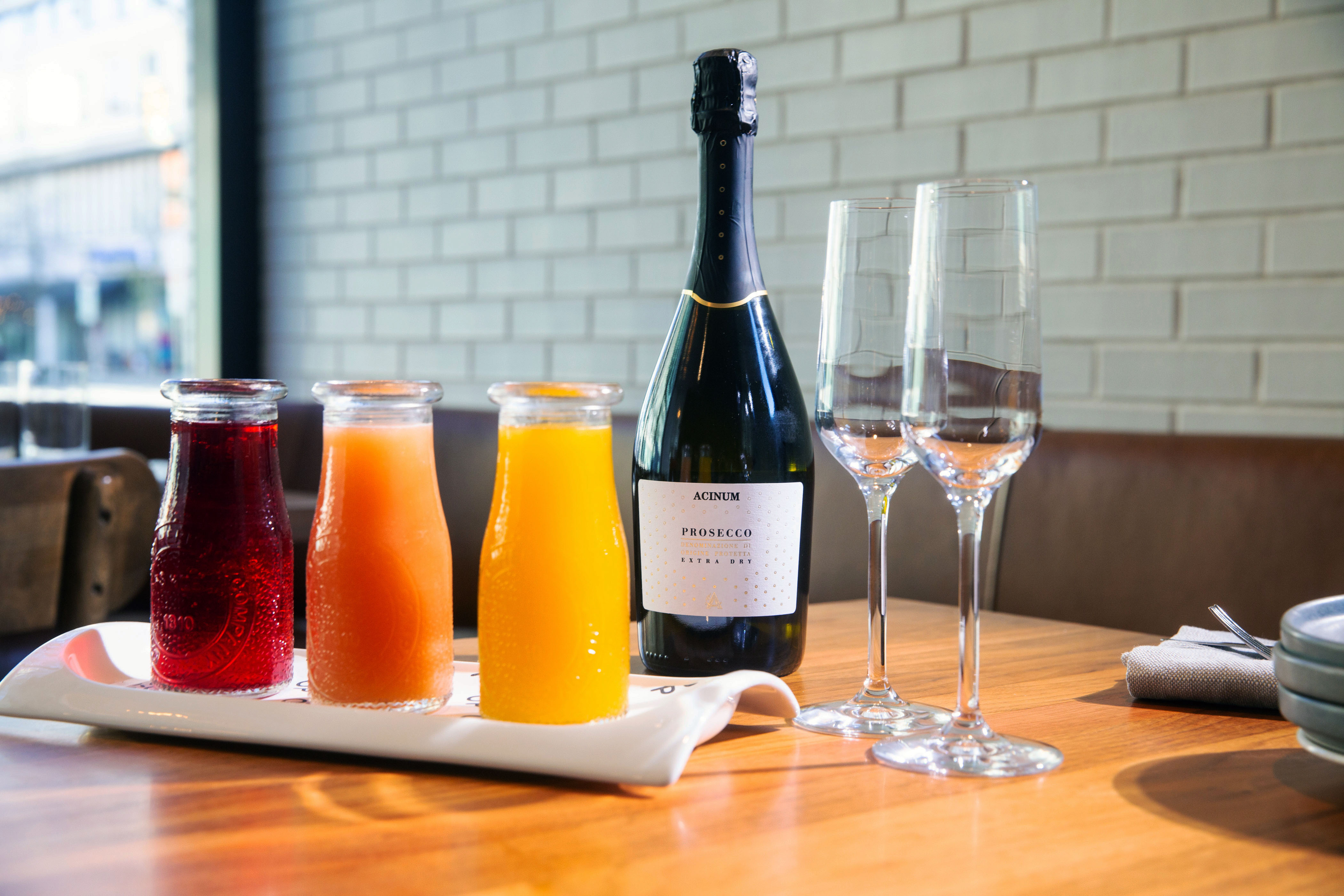 COOP Restaurant & Bar Launches Brunch with MakeYourOwn Mimosa