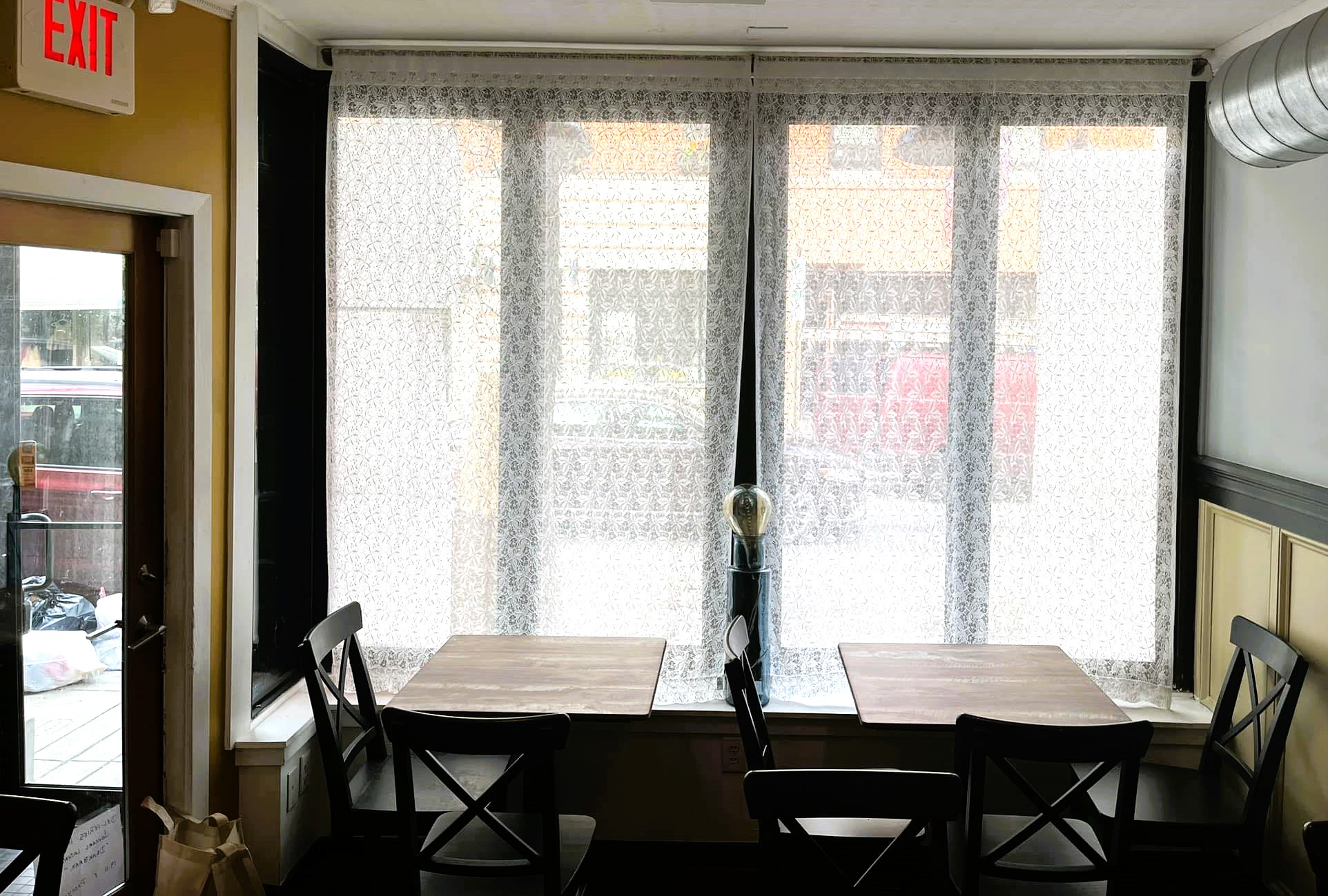 Joncarl Lachman’s Dankbaar on East Passyunk Avenue is Open