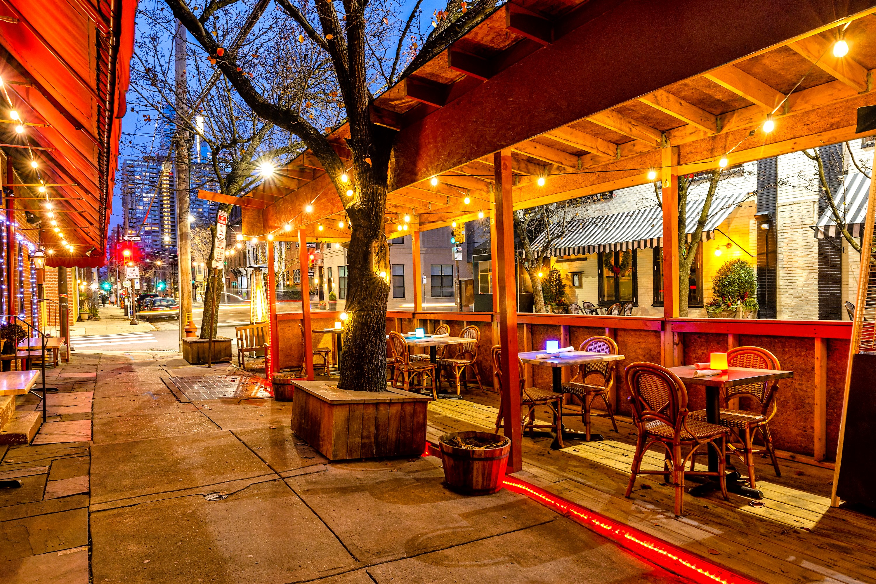 Outdoor Spaces: Lou Bird’s Sidewalk Pavilion