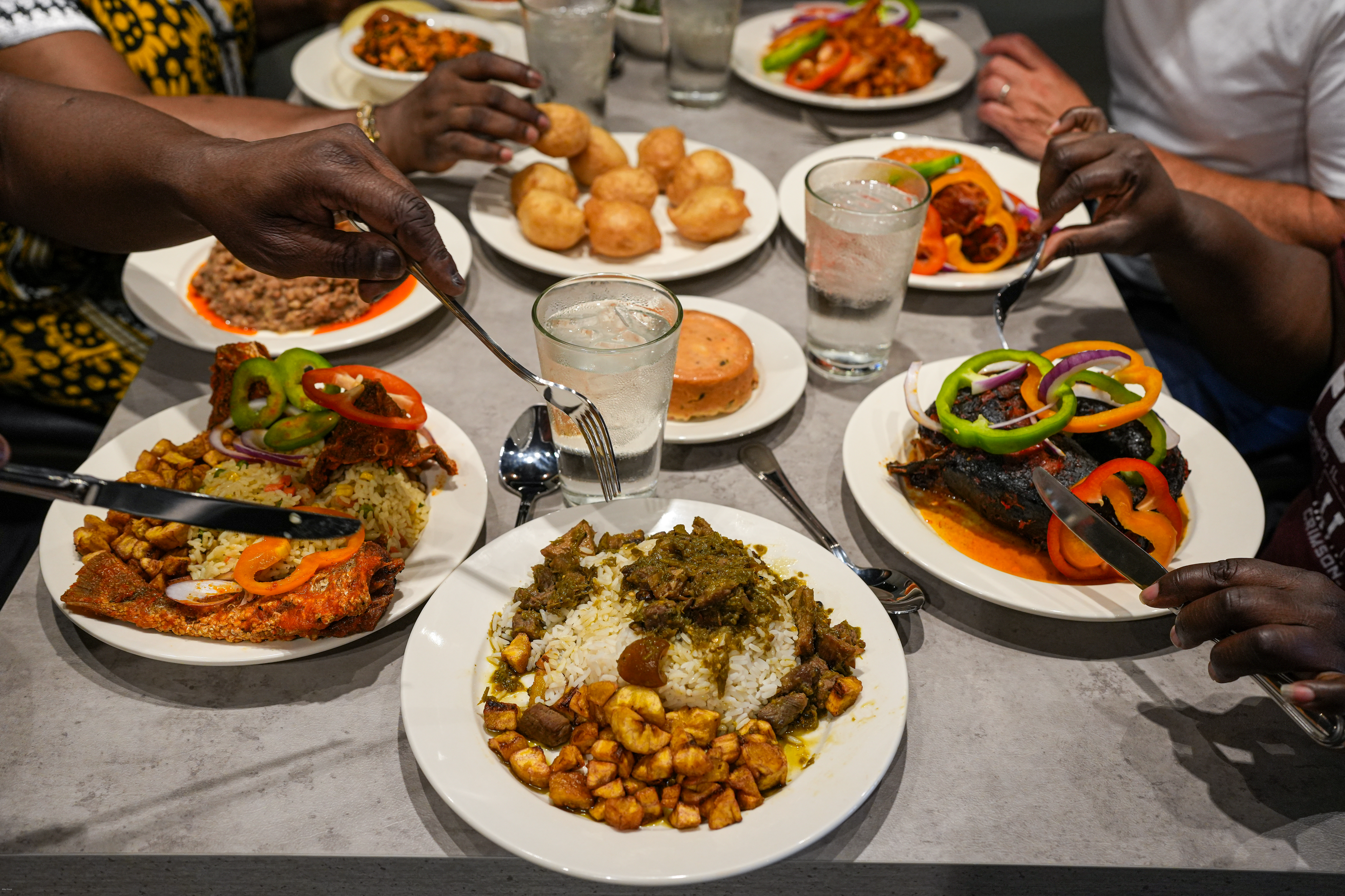 Traditional Nigerian Cuisine in Old City 