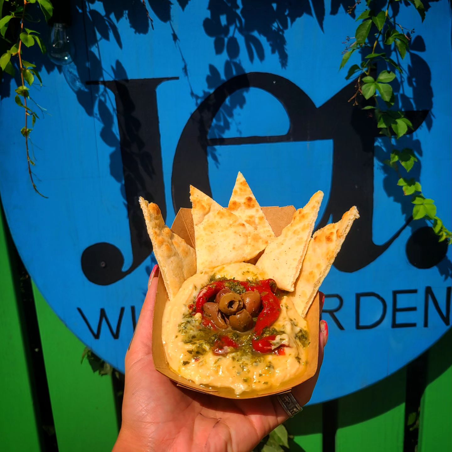 Jet Wine Bar Hosts Middle Eastern-inspired Pop-Up Party