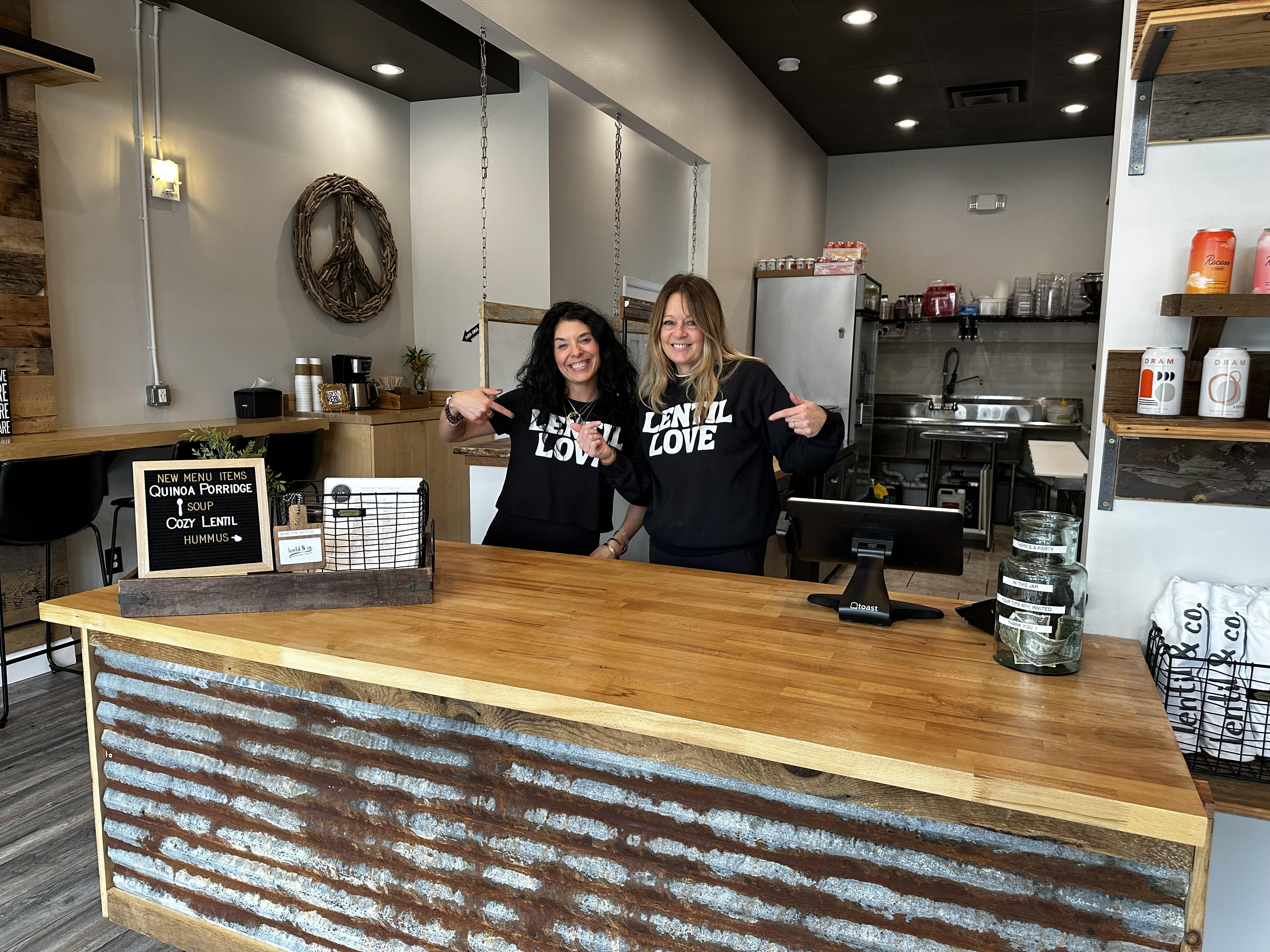 Lentil & Co. Hosts Soup Fundraiser for Ardmore Food Pantry 