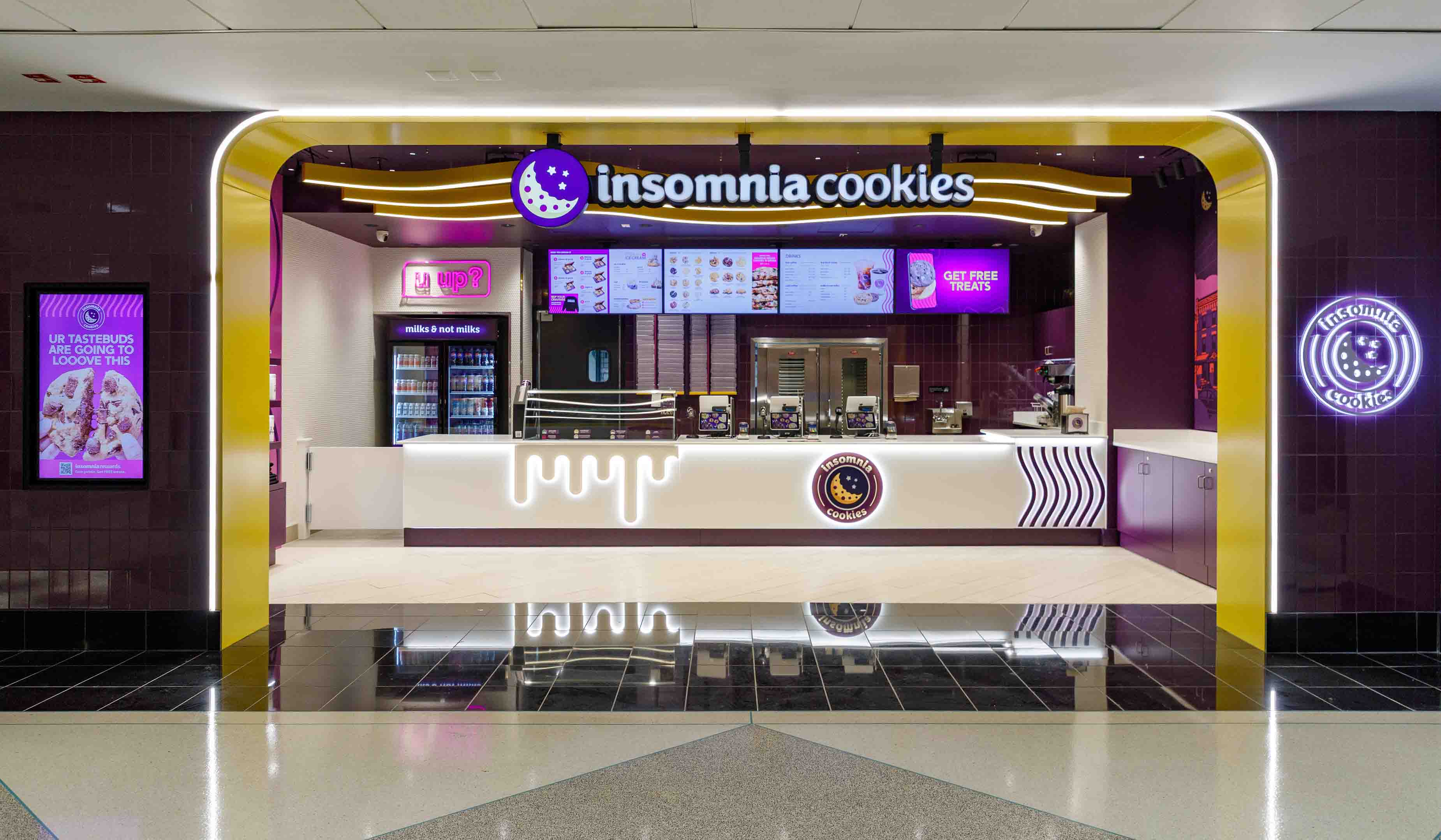 Insomnia Cookies Now Open at PHL Airport