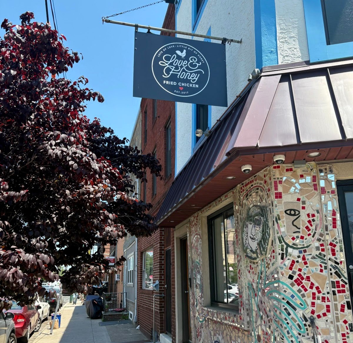 Love & Honey Fried Chicken Opens in South Philly