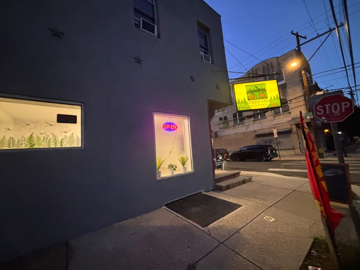 Tierra Viva Restaurante 13th & Federal